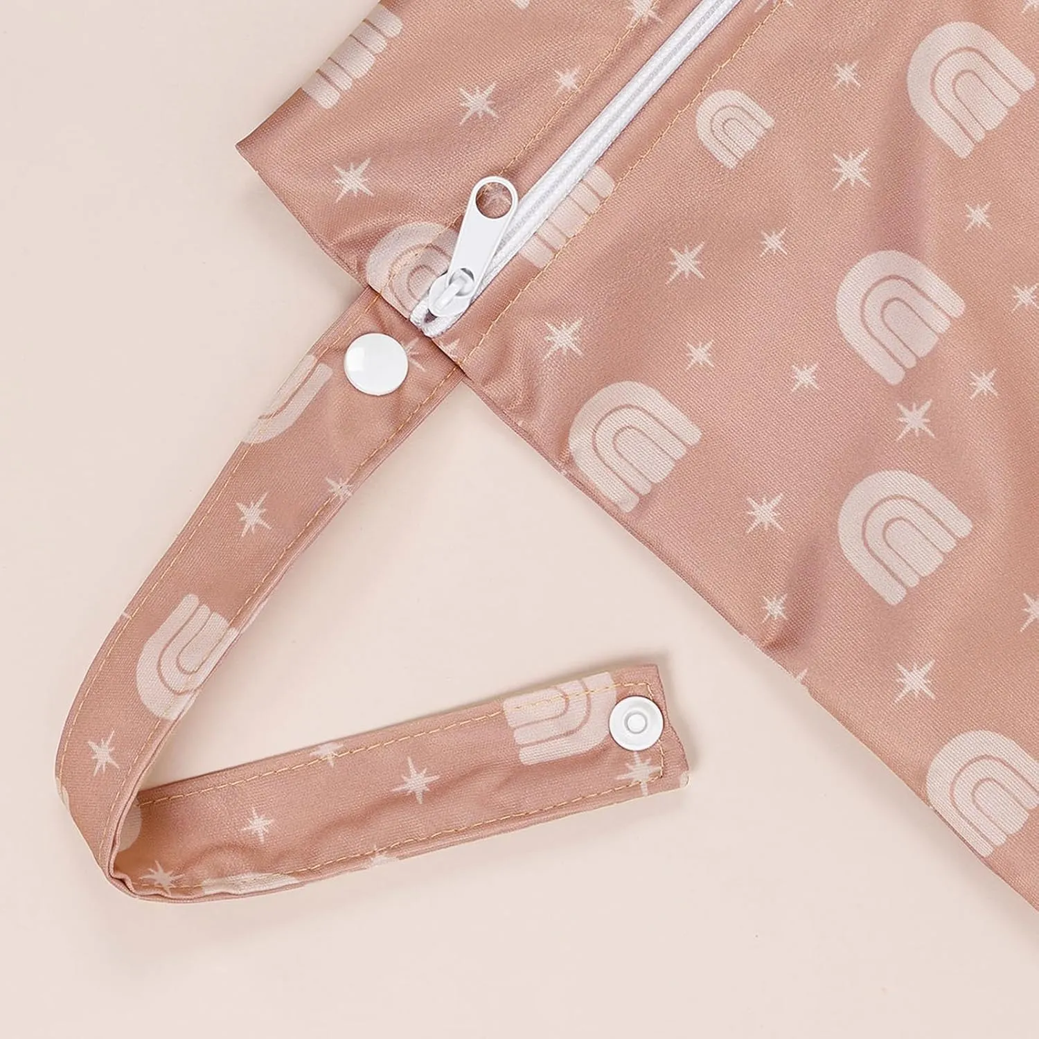 2pcs Wet Bag Waterproof Bag Set-Cactus and Animal Pattern Wet Bag for Towels,Diaper Bag,Swim Bag,Beach Bag,Gym Bag,Wet/Dry Bag,Wet Clothes Bag,Wet Swimsuit Bag,10.2x14.4 inches.(Giraffe)