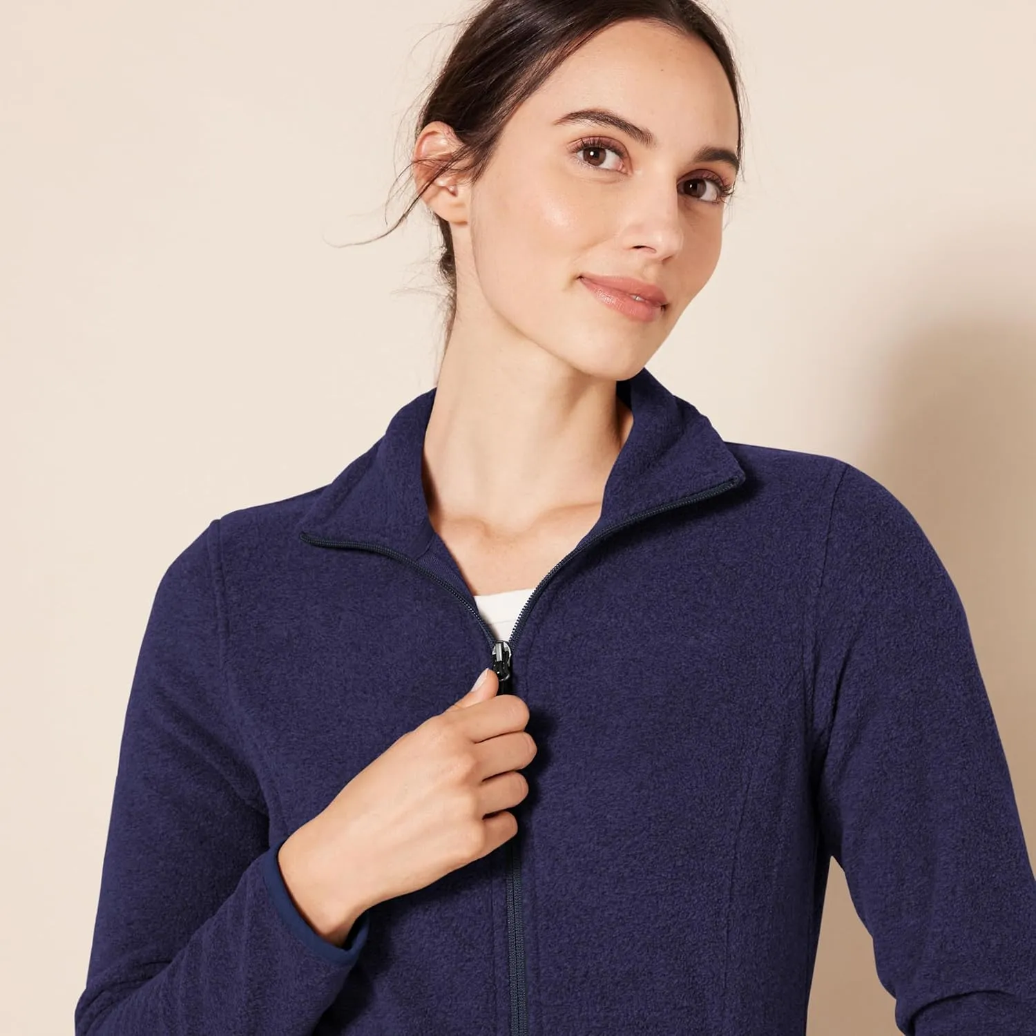 Amazon Essentials Women's Classic-Fit Full-Zip Polar Soft Fleece Jacket (Available in Plus Size)