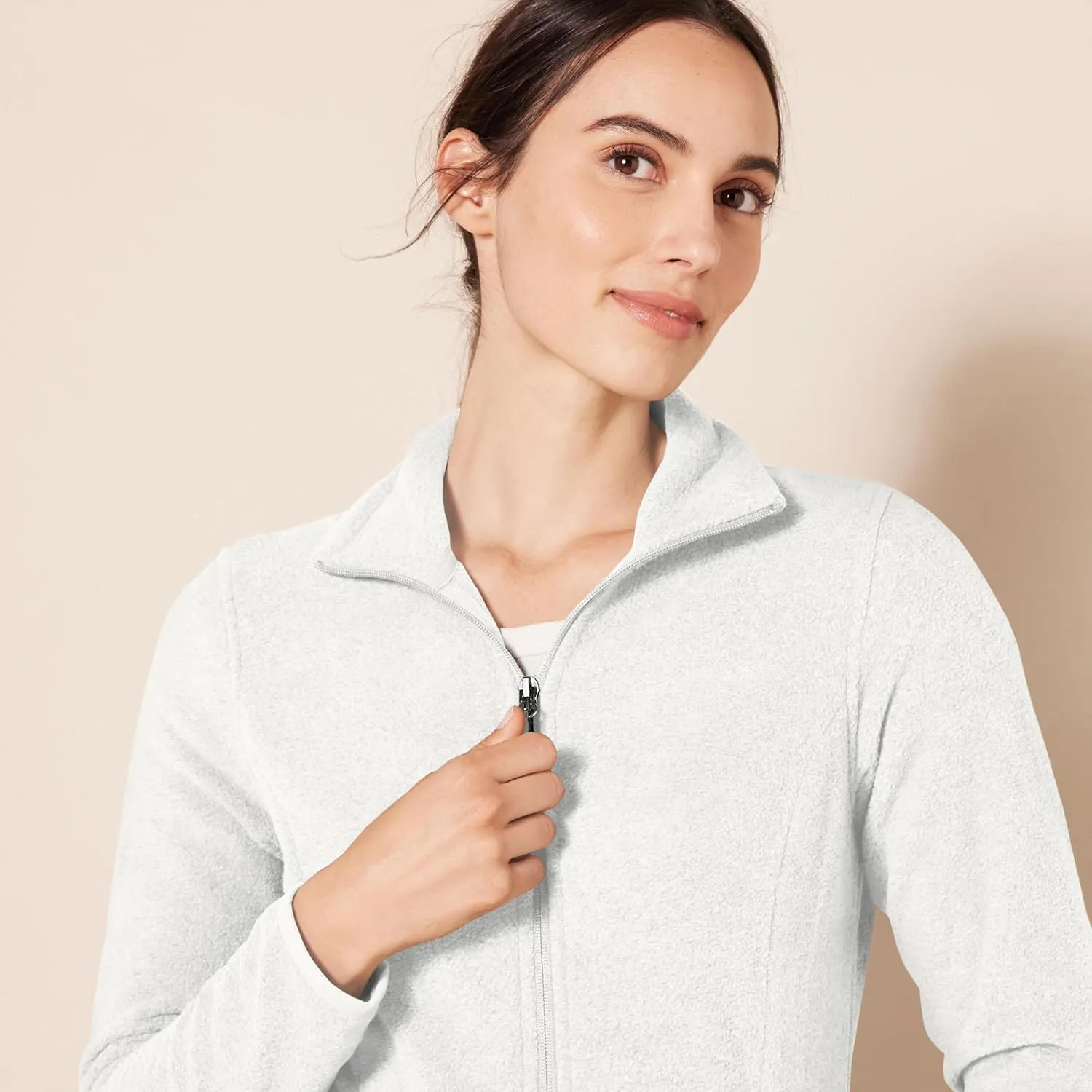 Amazon Essentials Women's Classic-Fit Full-Zip Polar Soft Fleece Jacket (Available in Plus Size)