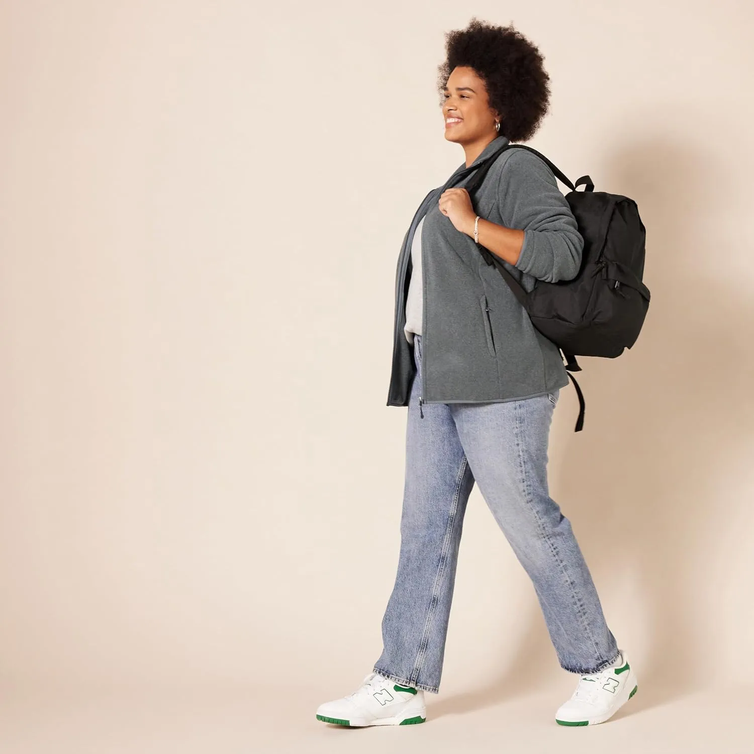 Amazon Essentials Women's Classic-Fit Full-Zip Polar Soft Fleece Jacket (Available in Plus Size)