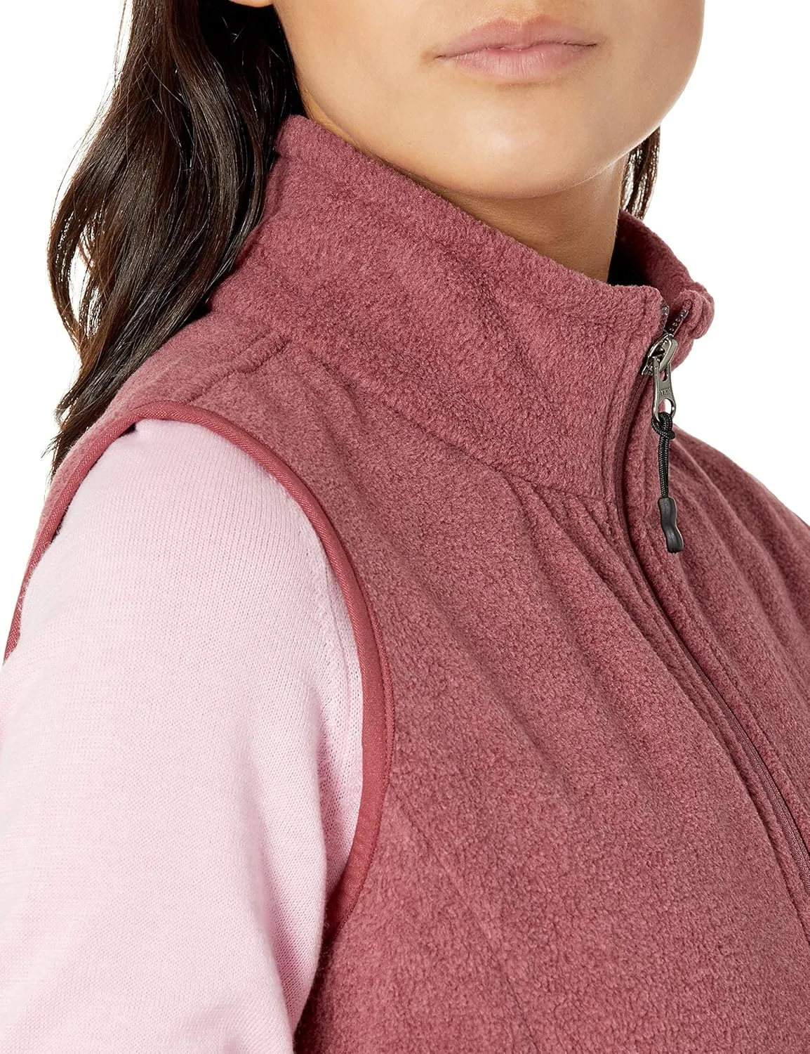 Amazon Essentials Women's Classic-Fit Sleeveless Polar Soft Fleece Vest (Available in Plus Size)
