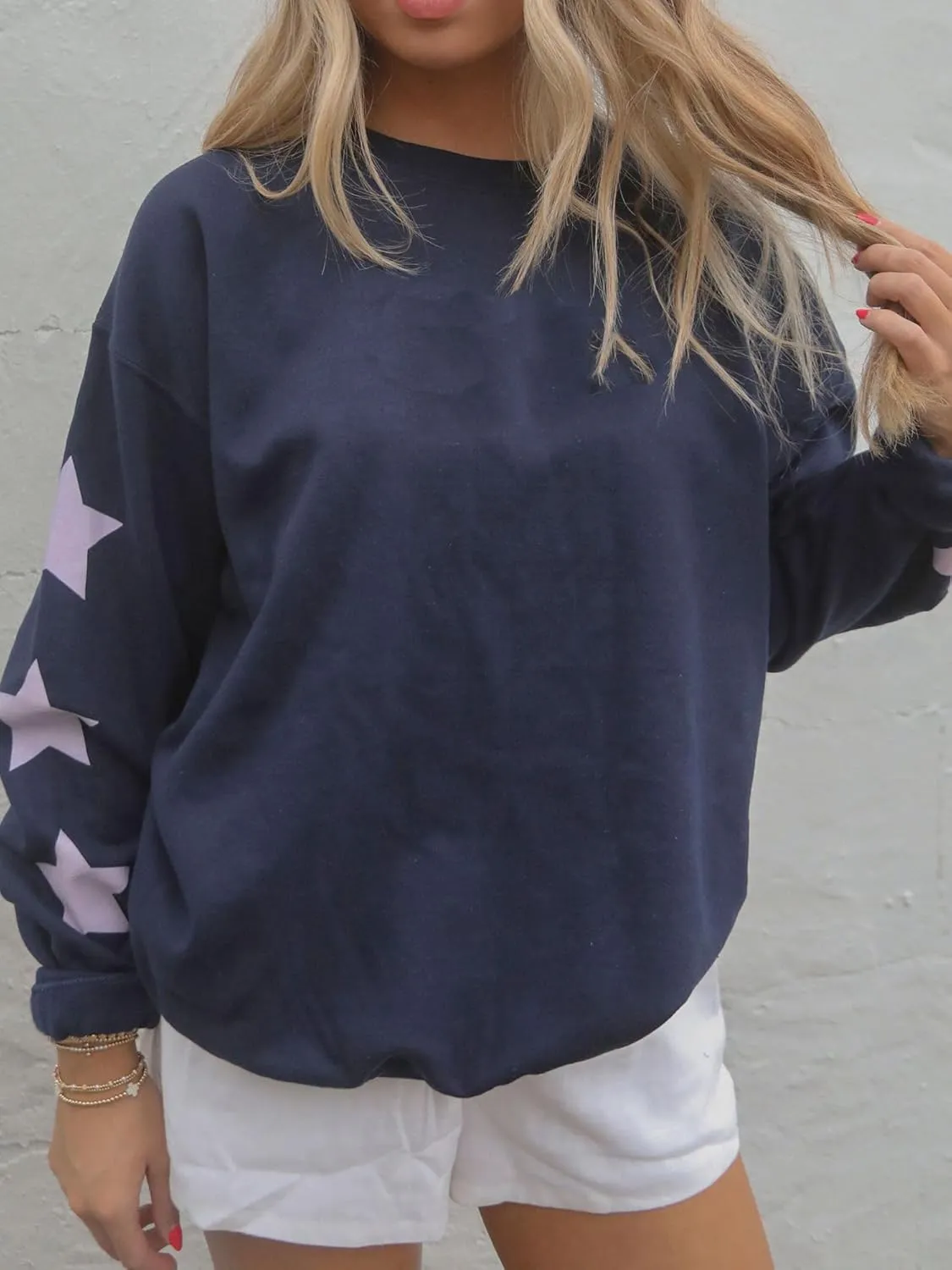 Amiblvowa Y2K Oversized Sweatshirt for Women Cute Star Graphic Long Sleeve Crewneck Sweatshirt Aesthetic Pullover Jackets