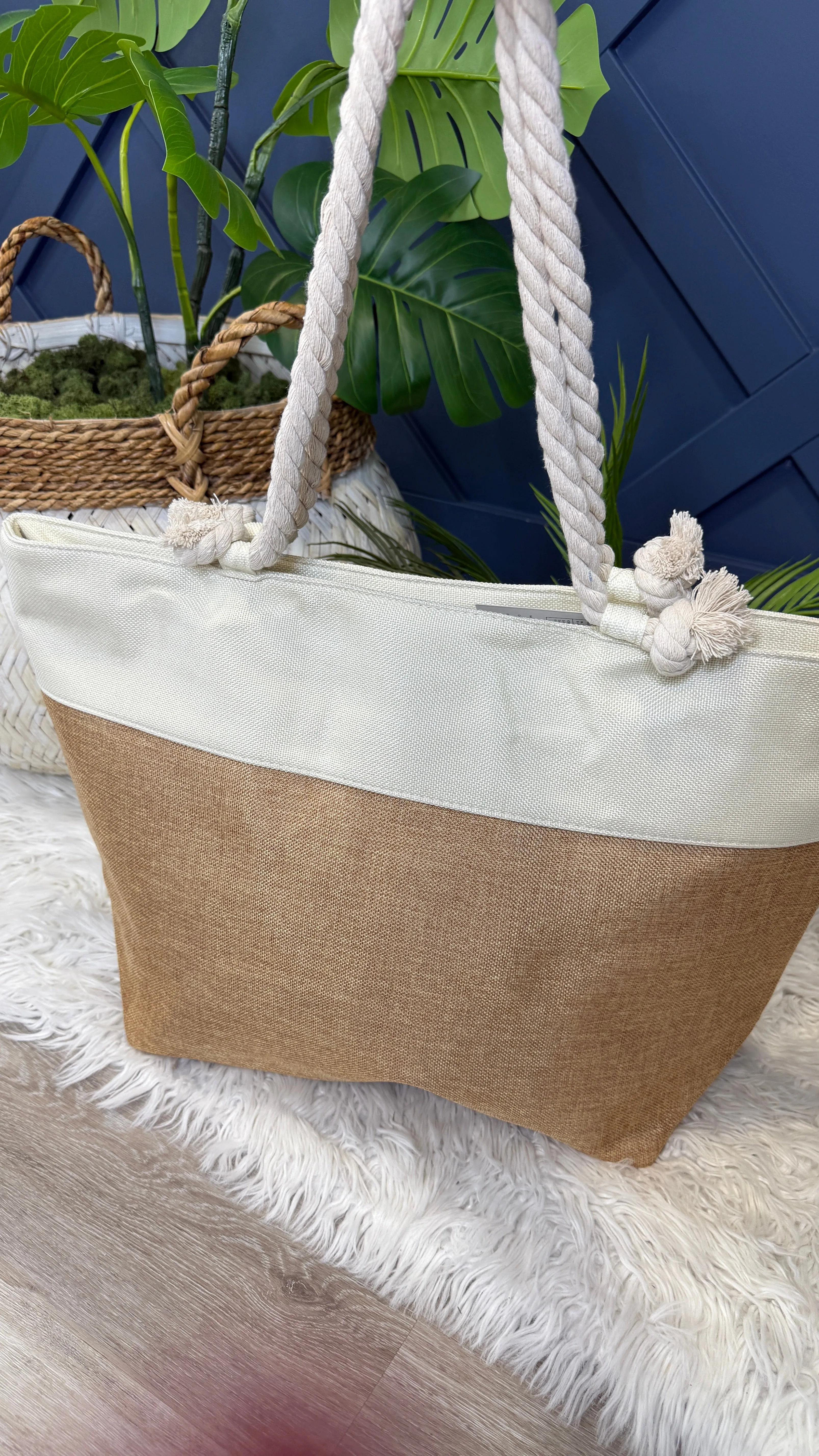 Ariel Beach Bag