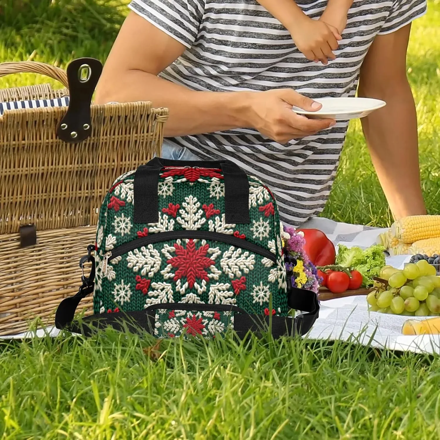Colorful Snowstorms Lunch Box by Insulated Lunch Bag Reusable Leak-Proof Cooler Bag With Adjustable Shoulder Strap