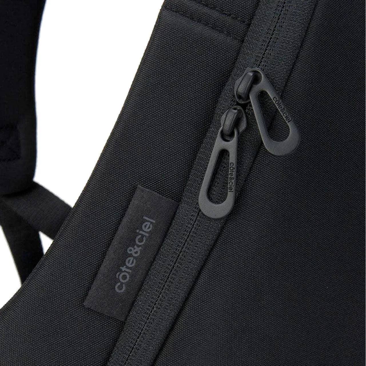 côte&ciel isar small ecoyarn backpack (black)