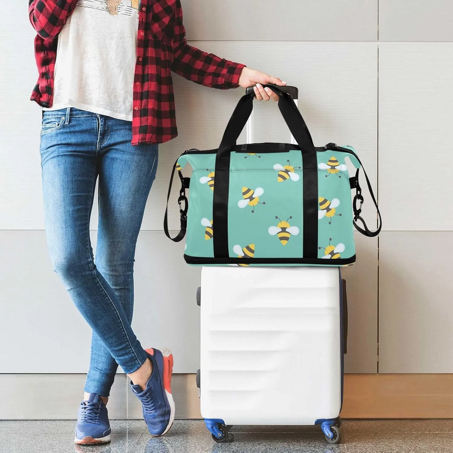 Cute Bee Packable Travel Duffel Bag Expandable Gym Bag Women, Weekender Bags for Women with Dry and Wet Separation