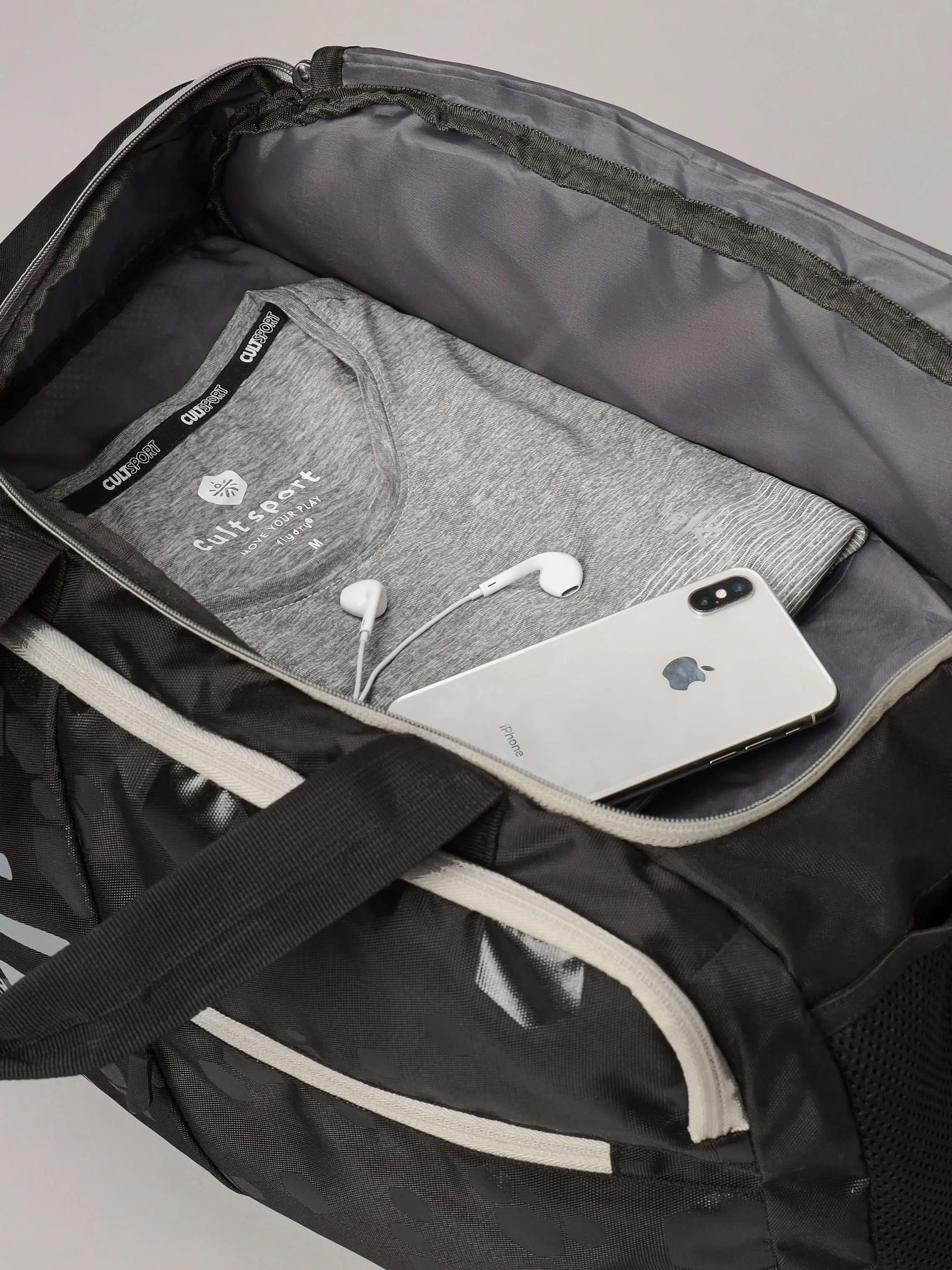 Duffle Bag with Shoe Compartment