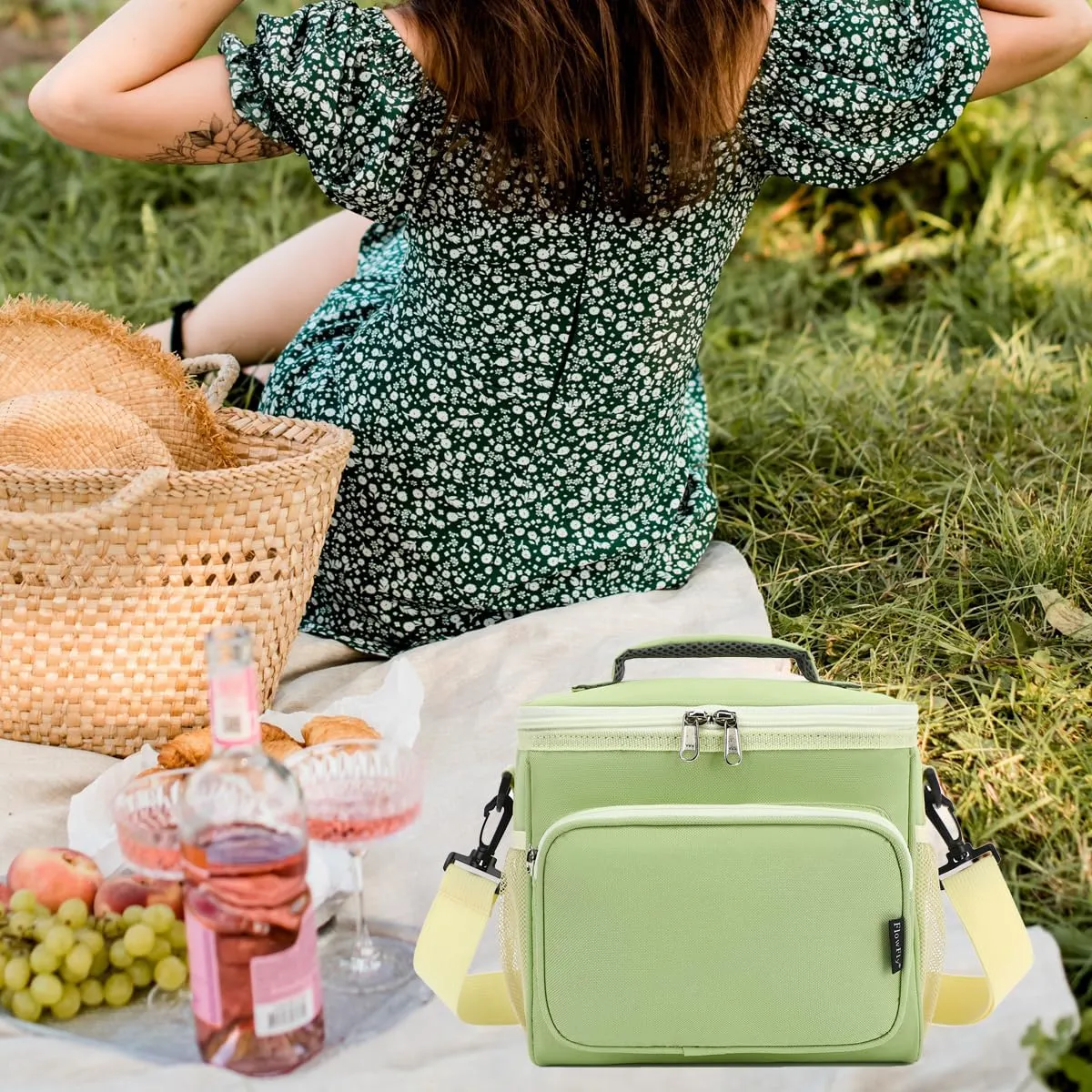 FlowFly Insulated Reusable Lunch Bag Adult Large Lunch Box for Women and Men with Adjustable Shoulder Strap,Front Zipper Pocket and Dual Large Mesh Side Pockets,Light Matcha
