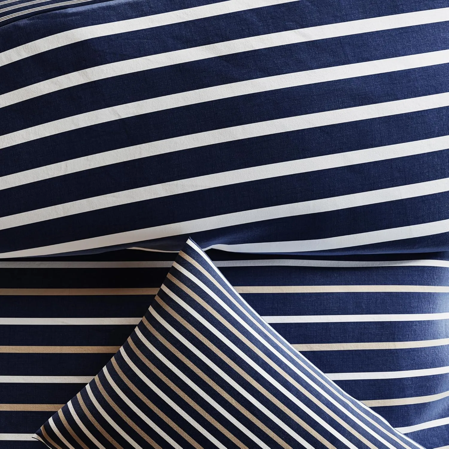G.H. Bass & Co. Walker Stripe 3-Piece Comforter Bedding Set, King, Natural
