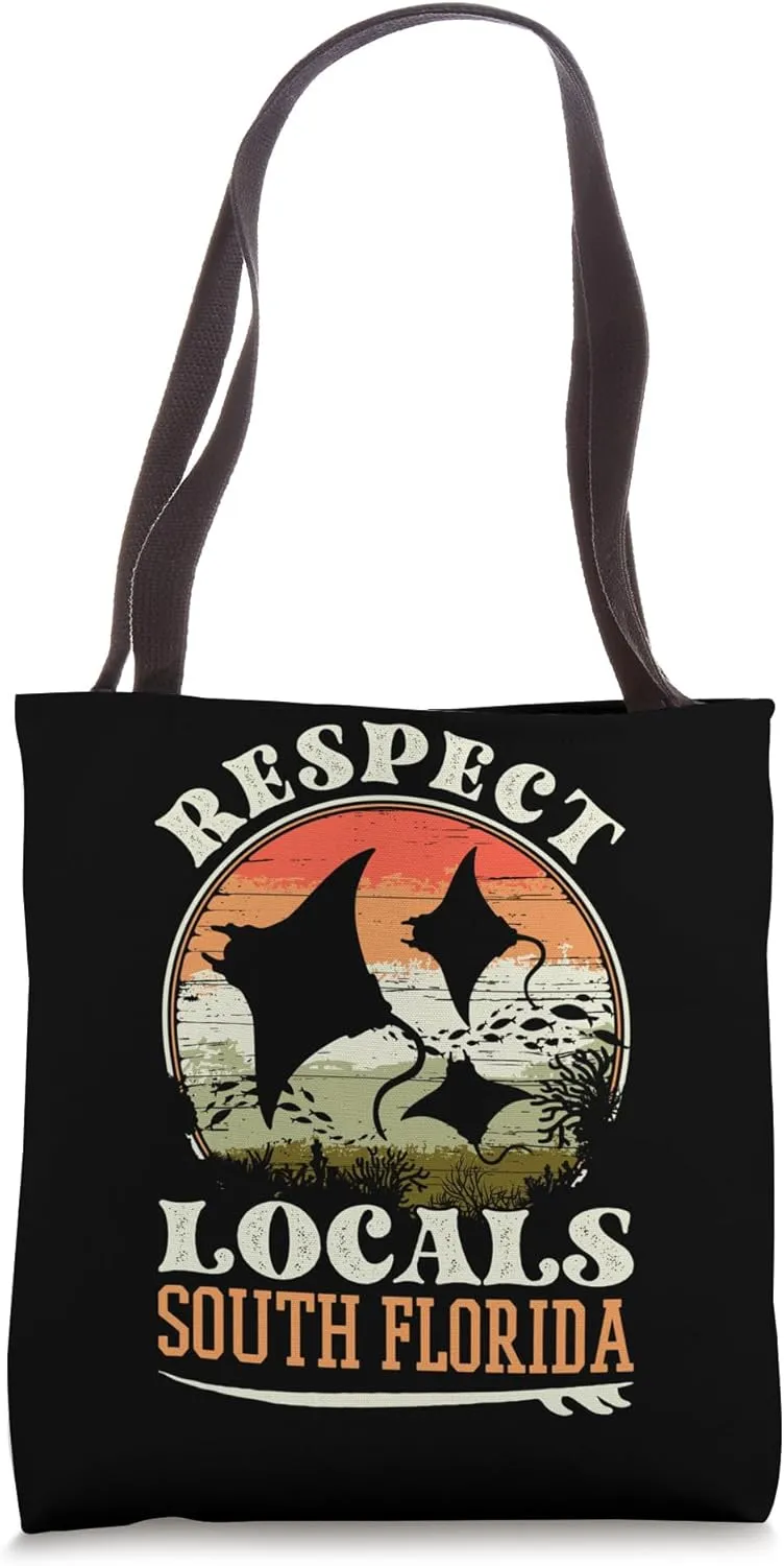 Giant Oceanic Manta Ray, Respect De Locals, South Florida Tote Bag