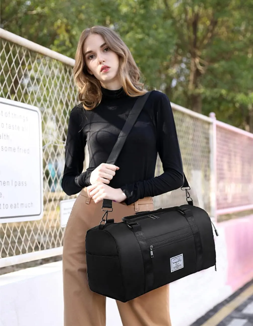 Gym Bag with Wet Pocket, Foldable Travel Duffle Bag Carry On Weekender Bags for Women, Waterproof Overnight Bag for Travel, Gym, Yoga