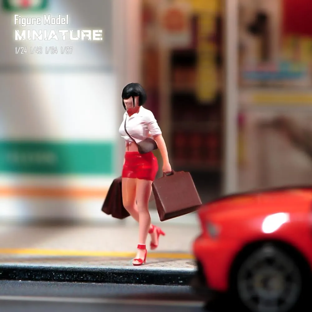 Miniatures Diorama 1/24 1/64 1/43 1/87 Scale Shopping Girl Short Hair Female Scene Action Figure Doll Model for Car Vehicles (Painted, 1:64 Scale)