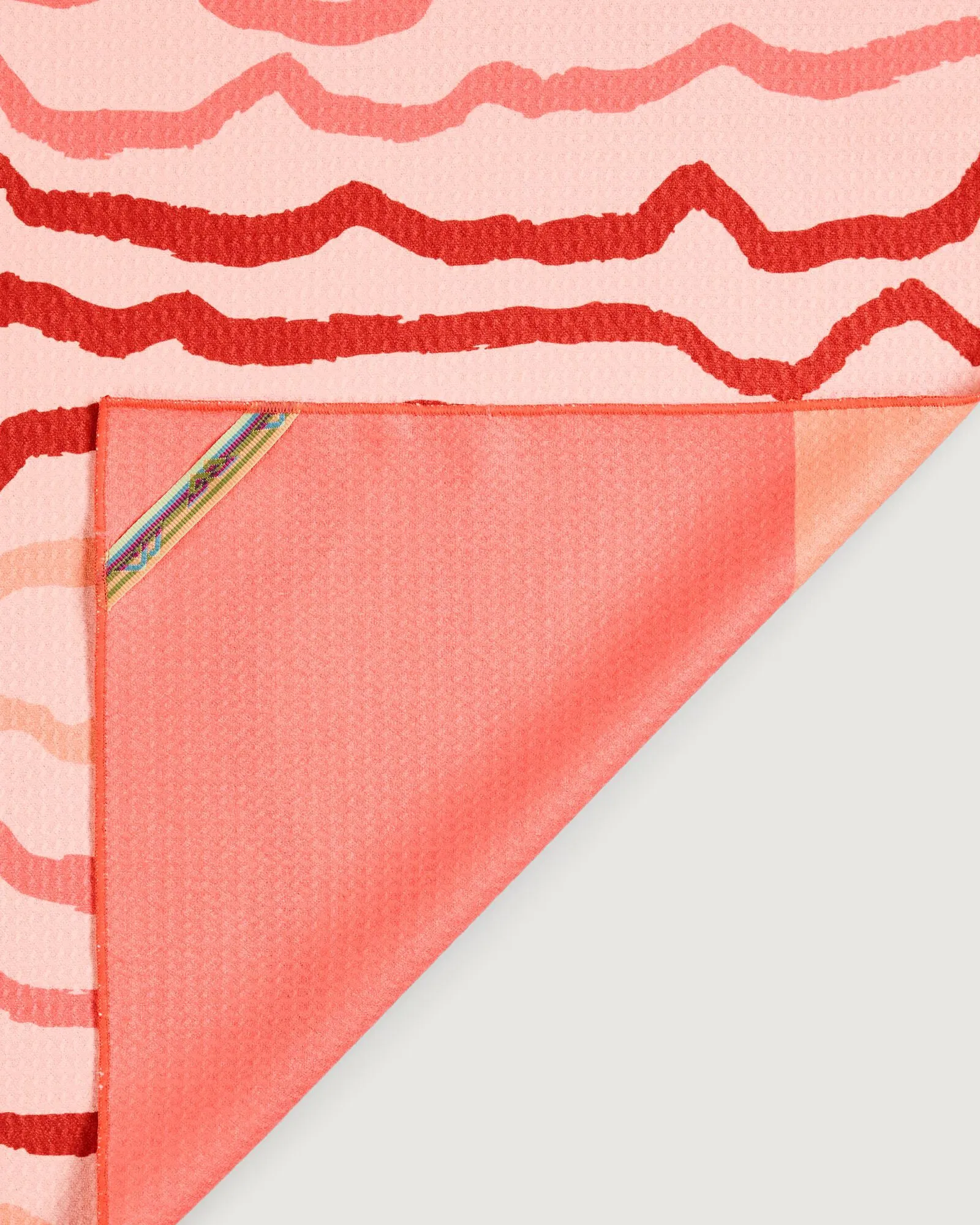 Roamer Sand Proof Beach Towel - Sunrise Peak Print