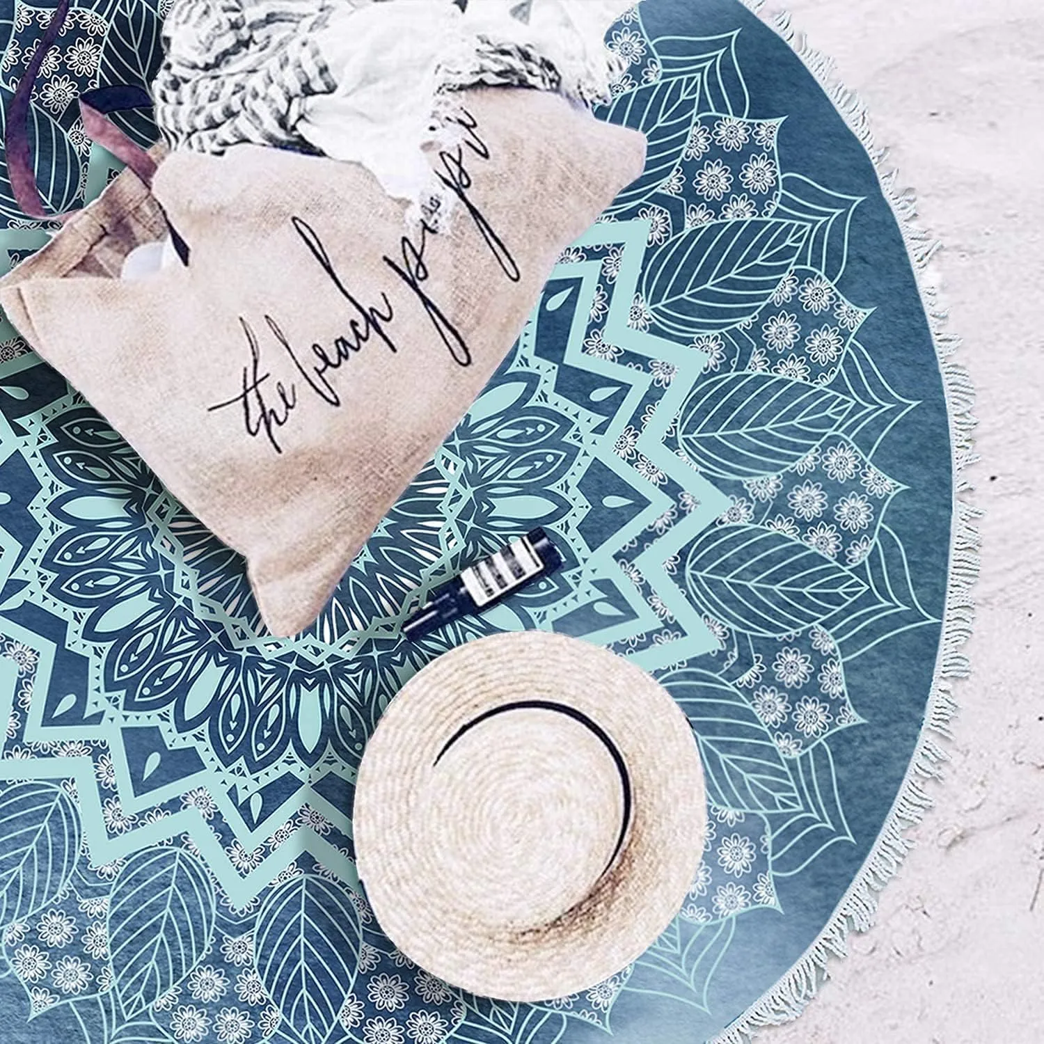 RosieLily Round Mandala Beach Towel, Microfiber Hippie Boho Extra Large Sand Proof Quick Dry Beach Blanket, Circle Pool Picnic Table Mediation Yoga Mat, 59 inch Towel with Tassels Gifts for Women