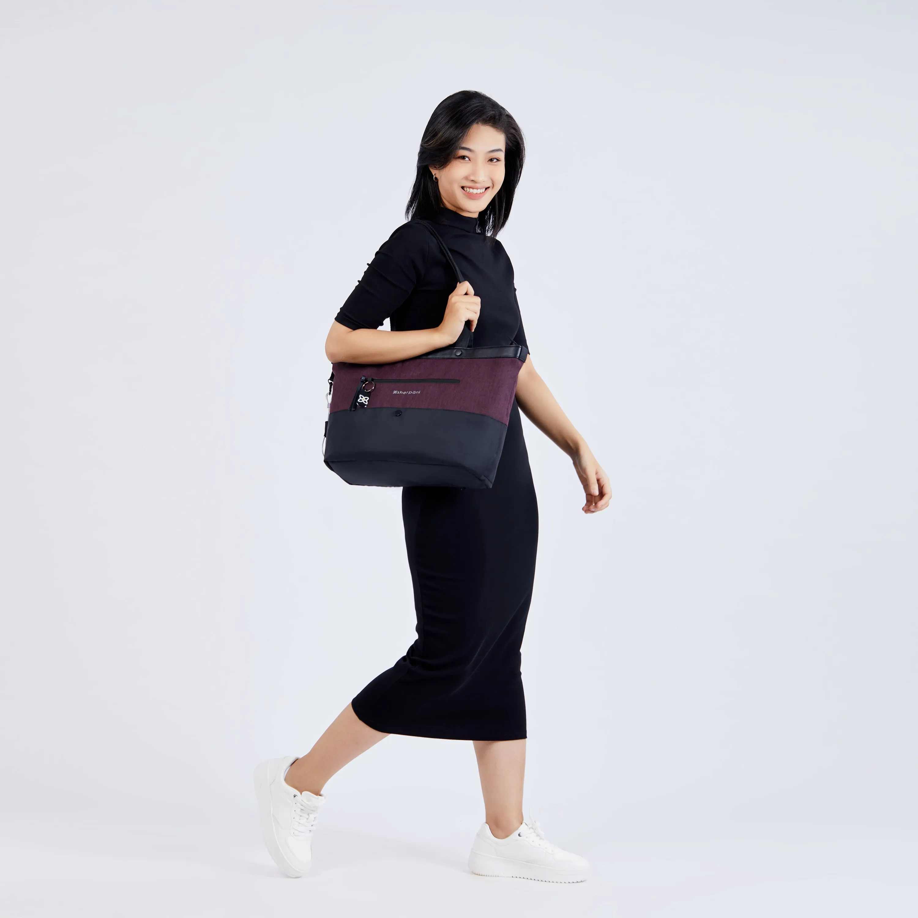 Sherpani Cali AT Travel Tote Bag merlot