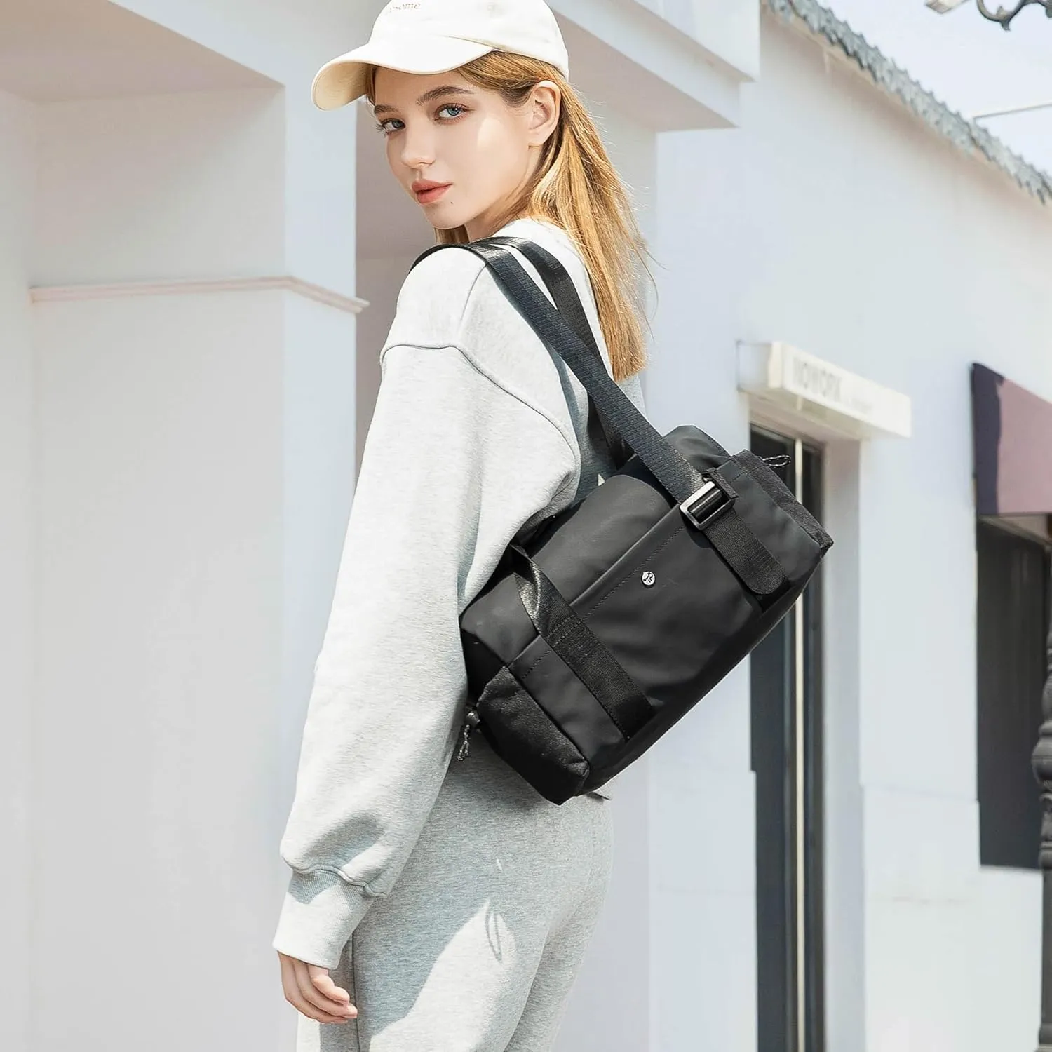 Small Gym Bag For Women Mini Gym Duffle Bag with Wet Compartment Waterproof Sports（Black Small）
