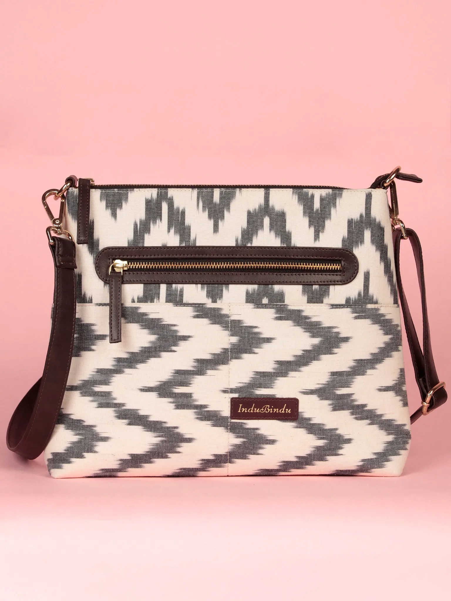 White Ikat Sling Bag - B1705